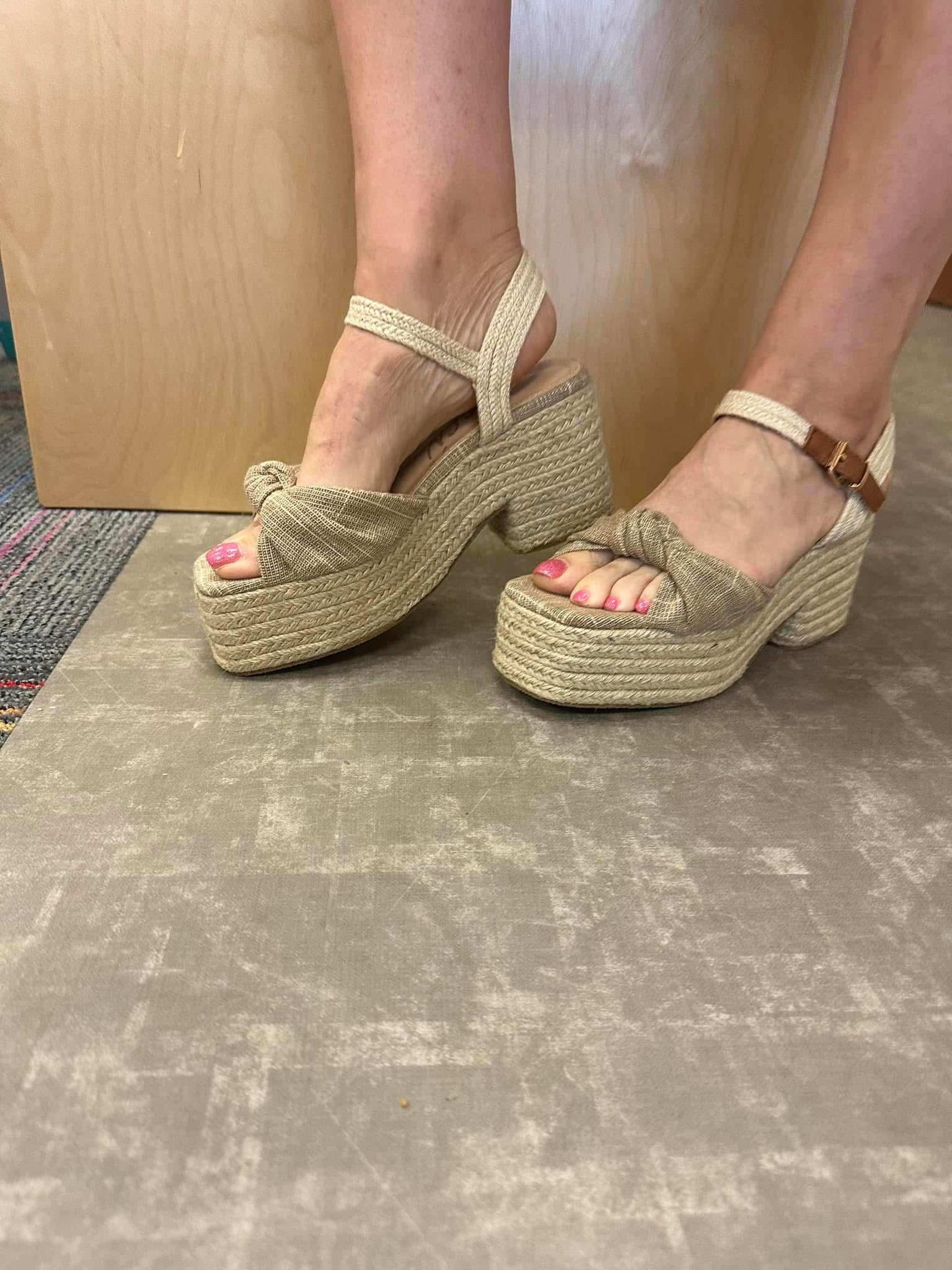 Toffee platform sandals