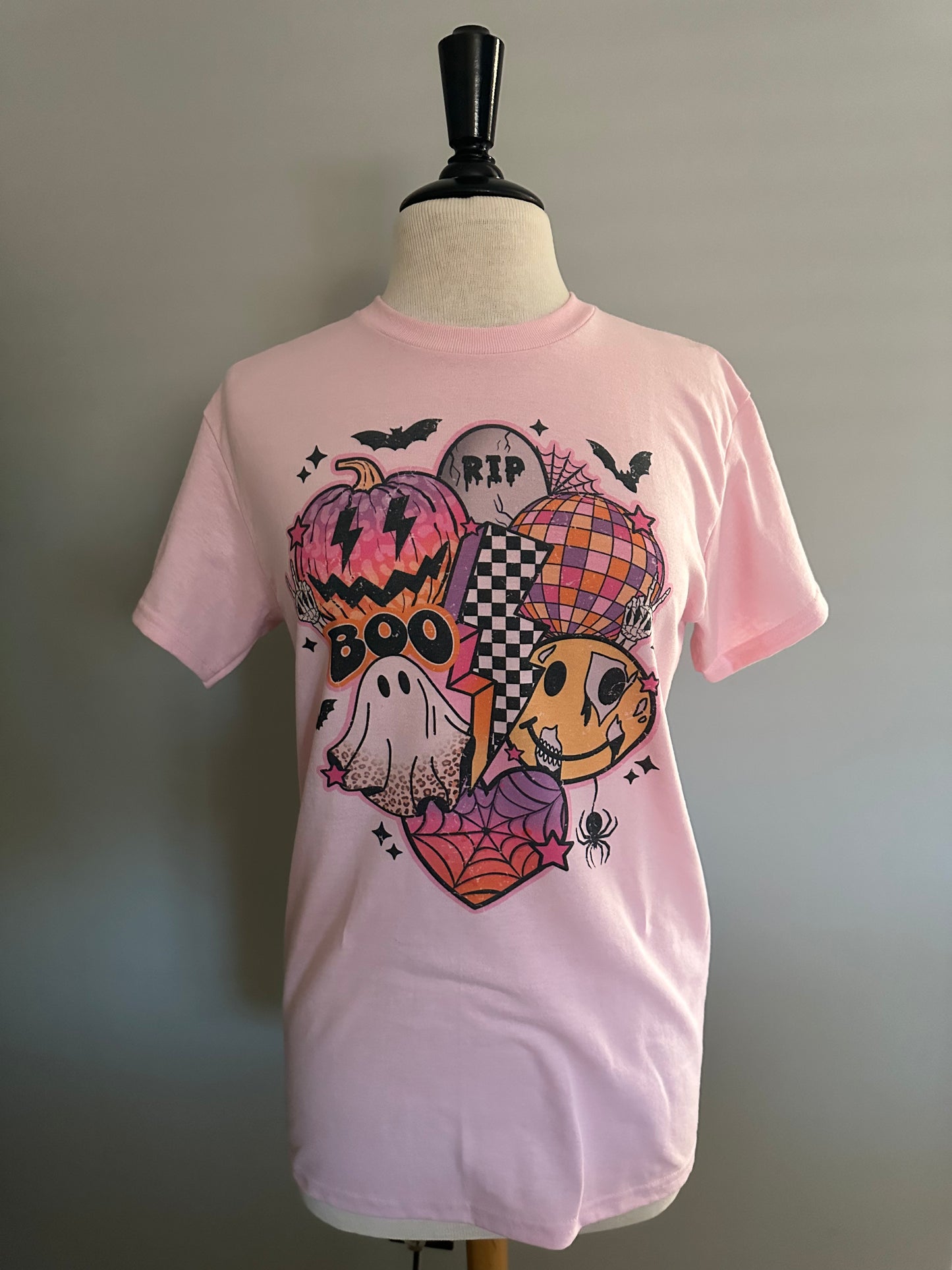 Halloween graphic tee